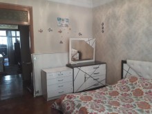 Satılır Köhnə Tikili, Nəsimi.r, 28 May.m-13