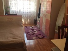 Satılır Köhnə Tikili, Binəqədi.r, 9-cu mikrorayon-3