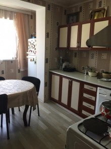 Satılır Köhnə Tikili, Binəqədi.r, 9-cu mikrorayon-9