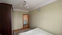 Satılır Köhnə Tikili, Binəqədi.r, 7-ci mikrorayon, Azadlıq.m-4