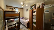 Satılır Köhnə Tikili, Binəqədi.r, 7-ci mikrorayon, Azadlıq.m-6