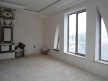 Satılır Həyət evi, Səbail.r, Badamdar-2