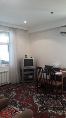 Satılır Yeni Tikili, Xətai.r, Əhmədli, Əhmədli.m-5