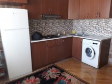 Kirayə (Aylıq) Yeni Tikili, Binəqədi.r, 7-ci mikrorayon, Azadlıq.m-5