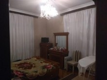 Satılır Həyət evi, Xırdalan.ş-3