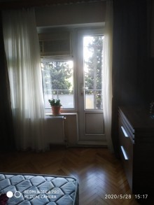 Satılır Köhnə Tikili, Yasamal.r, 20 Yanvar.m-6