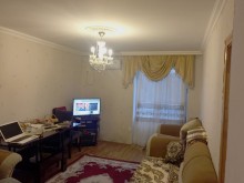 Satılır Köhnə Tikili, Xətai.r, Əhmədli, Həzi Aslanov.m-1