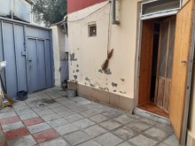 badamdarda heyet evi almaq, -1