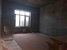 novxanida natamam tikili heyet evi satilir, -8