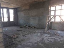 novxanida natamam tikili heyet evi satilir, -12