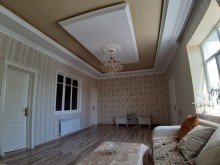 Satılır Həyət evi, Səbail.r-1