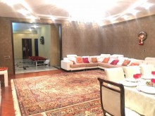 Satılır Yeni Tikili, Nəsimi.r, 28 May.m-2
