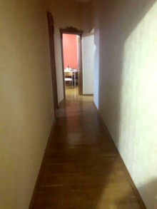 Satılır Həyət evi, Səbail.r, Badamdar-14