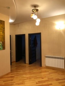 Satılır Yeni Tikili, Yasamal.r, Yeni Yasamal-8
