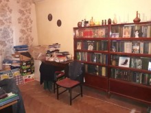 Satılır Köhnə Tikili, Binəqədi.r, 7-ci mikrorayon, Azadlıq.m-9