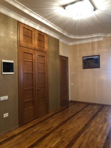 Satılır Yeni Tikili, Nəsimi.r-4
