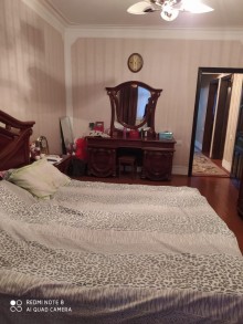 Satılır Köhnə Tikili, Binəqədi.r, 9-cu mikrorayon, Nəsimi.m-4
