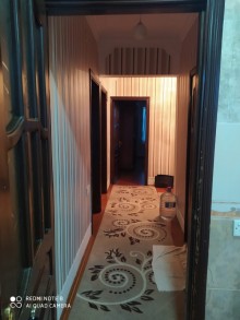 Satılır Köhnə Tikili, Binəqədi.r, 9-cu mikrorayon, Nəsimi.m-9