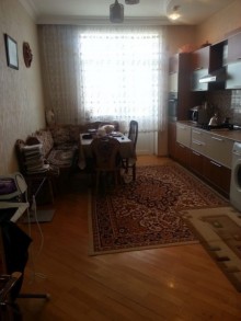 Satılır Yeni Tikili, Nəsimi.r, 28 May.m-2