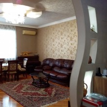 Kirayə (Aylıq) Yeni Tikili, Binəqədi.r, 8-ci mikrorayon, Azadlıq.m-5