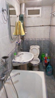 Satılır Köhnə Tikili, Nəsimi.r, 28 May.m-9