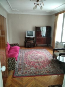 Kirayə (Aylıq) Köhnə Tikili, Yasamal.r, Elmlər Akademiyası.m-2