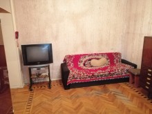 Kirayə (Aylıq) Köhnə Tikili, Yasamal.r, Nizami.m-1