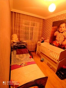 Satılır Köhnə Tikili, Nəsimi.r, 2-ci mikrorayon, Memar Əcəmi.m-6