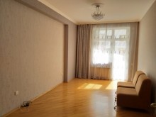 Satılır Yeni Tikili, Nərimanov.r-3