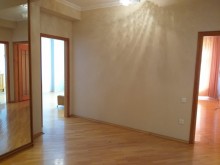 Satılır Yeni Tikili, Nərimanov.r-4