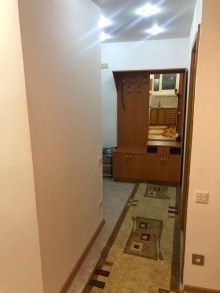 Satılır Köhnə Tikili, Səbail.r, Badamdar-13