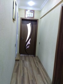 Satılır Köhnə Tikili, Nəsimi.r-8