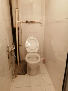 Satılır Köhnə Tikili, Nizami.r, 8-ci kilometr, Xalqlar Dostluğu m..m-9