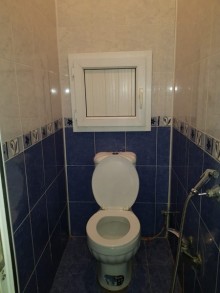 Satılır Köhnə Tikili, Binəqədi.r, 9-cu mikrorayon, Nəsimi.m-5