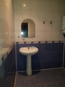 Satılır Köhnə Tikili, Binəqədi.r, 9-cu mikrorayon, Nəsimi.m-6