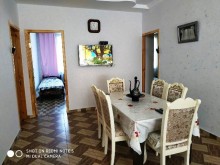 Satılır Həyət evi, Qəbələ.ş-8