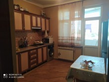 Satılır Yeni Tikili, Xətai.r, Əhmədli, Həzi Aslanov.m-10