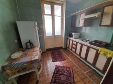 Kirayə (Aylıq) Köhnə Tikili, Yasamal.r, Elmlər Akademiyası.m-3