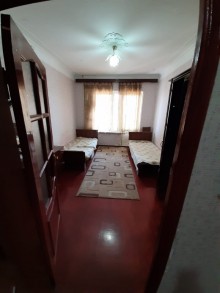 Satılır Köhnə Tikili, Xətai.r, Əhmədli, Əhmədli.m-7