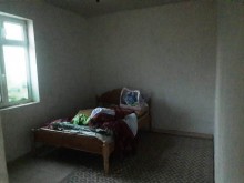 Satılır Həyət evi, Qəbələ.ş-6