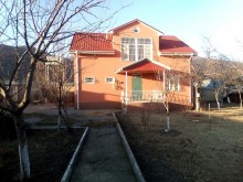 Satılır Həyət evi, Qəbələ.ş-1