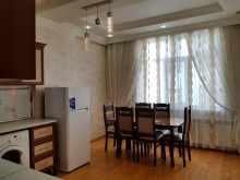 Kirayə (Aylıq) Yeni Tikili, Xətai.r, Həzi Aslanov.m-8