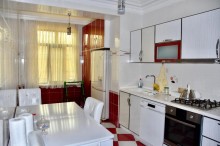 Satılır Həyət evi, Səbail.r, Badamdar-12