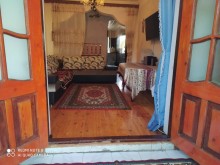 Satılır Köhnə Tikili, Binəqədi.r, Rəsulzadə, Azadlıq.m-5