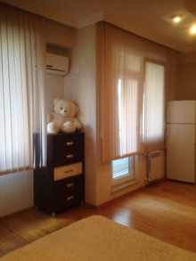 Satılır Yeni Tikili, Yasamal.r, 20 Yanvar.m-6