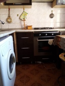 Kirayə (Aylıq) Köhnə Tikili, Nizami.r, 8-ci kilometr, Neftçilər.m-11