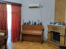 3 otaqli köhnə mənzillər satisi 28 may sarayin yani, -3