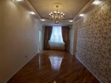 Satılır Yeni Tikili, Binəqədi.r, 8-ci mikrorayon-1