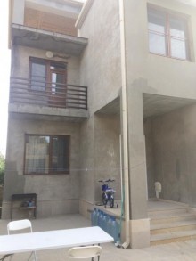 Satılır Həyət evi, Suraxanı.r, Bülbülə, Neftçilər.m-7