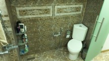 Satılır Köhnə Tikili, Yasamal.r-15